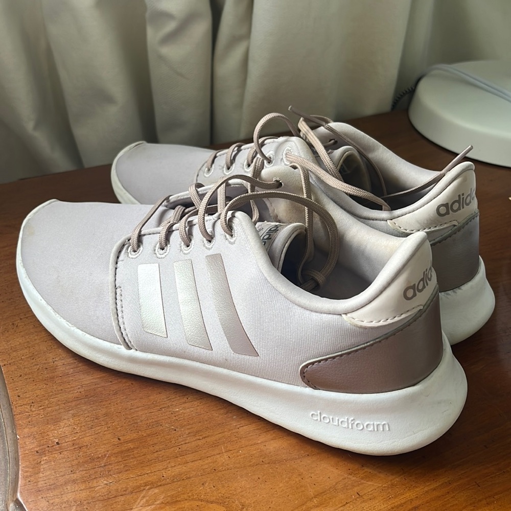 Adidas Cloudfoam